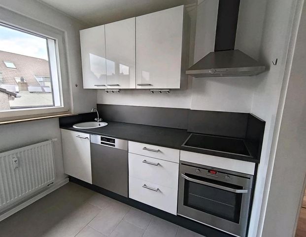 Helle, moderne Wohnung in 2. Etage mit Ausblick - Foto 1