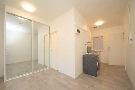 1A/72-76 The Horsley Drive, Carramar NSW 2163 - Apartment For Rent | Domain - Photo 4