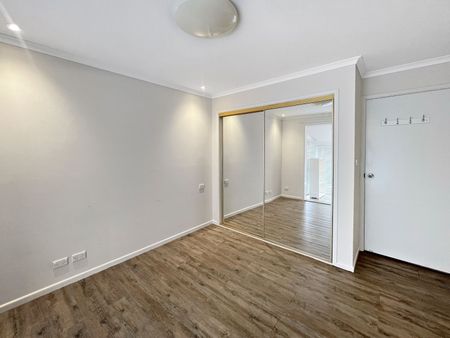 Spacious Waterfront Duplex with Exceptional Lifestyle Appeal - Photo 5