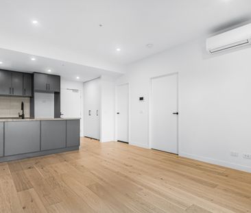 711/83 Sutton Street, North Melbourne VIC 3051 - Apartment For Rent... - Photo 3