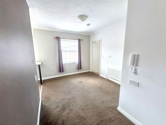 Front Street, Earsdon, Whitley Bay, Tyne and Wear, NE25 9JU - Photo 1