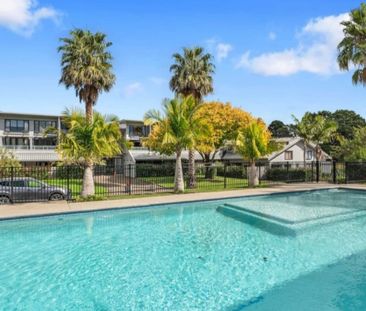 GLEN EDEN, 1 BEDROOM - Photo 4