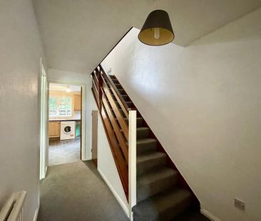 3 bedroom semi-detached house to rent - Photo 2