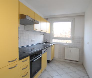 Großer Balkon… Einbauküche… – ID 2163 - Photo 4