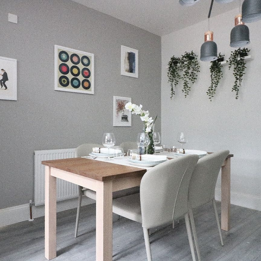 Room in a Shared House, Bloemfontein Road, W12 - Photo 1