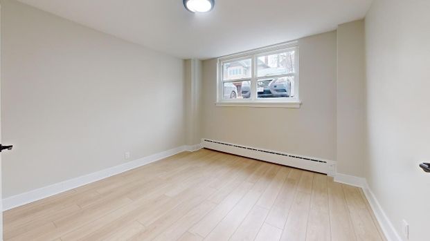 Sandy Hill - Photo 1