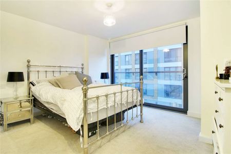 A contemporary apartment set in an ideal Sevenoaks location. - Photo 5