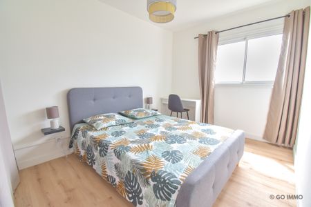 Location Appartement 5 pièces 90m² LE TAMPON 97430 - Photo 5