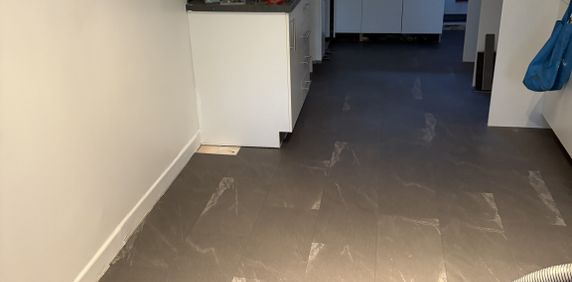 Appartement 5 ½ Rénové à Louer - Photo 2