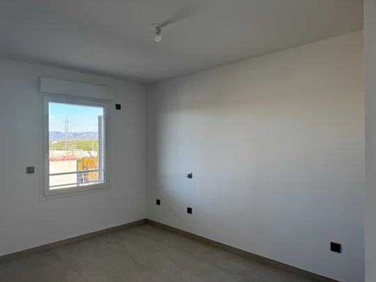 Location Appartement 2 pièces 46m² FREJUS 83600 - Photo 1