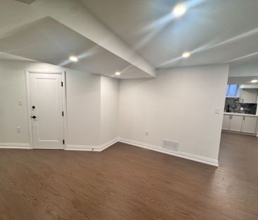 For Lease - 14 Berton Boulevard, Halton Hills, Ontario - Photo 1