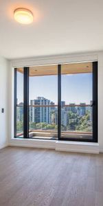 ***Brand New 1 bed+Den luxury apartment in downtown core - Photo 4