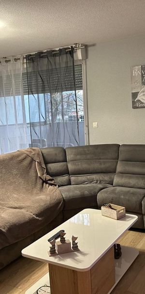 Location Appartement 3 pièces 68m² ST PRIEST EN JAREZ 42270 - Photo 1