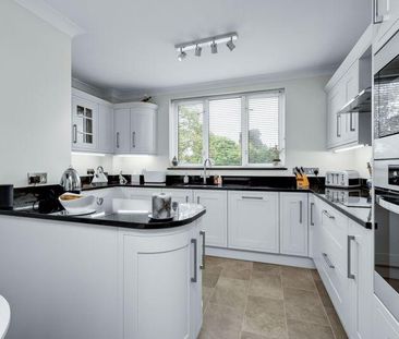 2 bedroom flat to rent - Photo 6