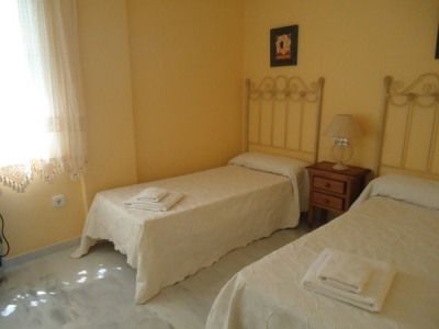 Middle Floor Apartment | Torrox | €500/Month - Photo 4