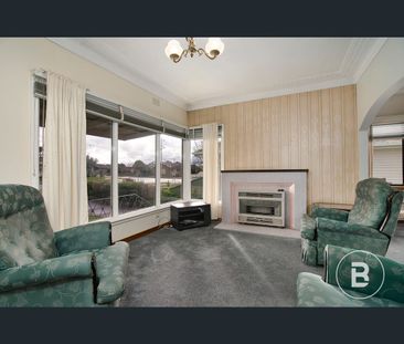 30 Margaret Street, Wendouree, Vic 3355 - Photo 4