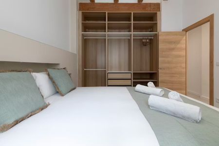 Carrer Beat Nicolau Factor, Valencia, Valencian Community 46007 - Photo 4