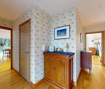 2 Bed Flat, Omega Works, E3 - Photo 5