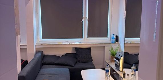 Ein Zimmer nur für ein Monat ab 24.12.25 - 31.01.26 - Photo 2