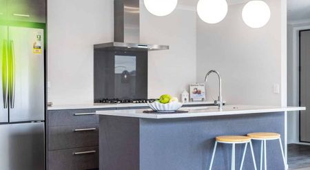 Comfort, Style & Convenience – Available 29 Nov - Photo 3