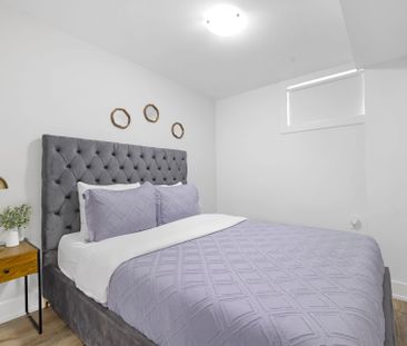 For Lease - 449 Lansdowne Avenue Unit# C, Toronto, Ontario - Photo 2