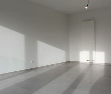 Modern appartment met autostaanplaats op uitstekende ligging te Zot... - Photo 4