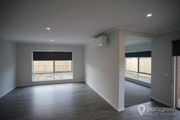 4 BEDROOM HOME IN NEW ESTATE! - Photo 1