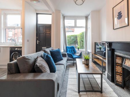 Wetherby Grove (room 1), Burley, Leeds - Photo 3