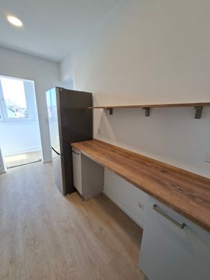 ~ ERSTBEZUG N. SANIERUNG: Sehr schöne, tolle 2-Zi.-Wohnung * neue EBK * zentral in S-Wangen ~ - Photo 1
