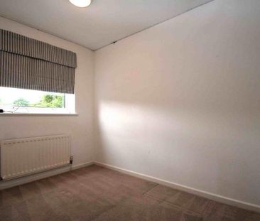 3 bedroom detached house to rent - Photo 5