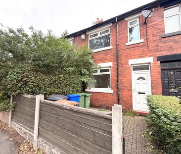Prince Edward Avenue, Denton, Manchester, M34 6AS - Photo 6