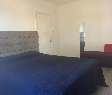 1 bedroom semi-detached house to rent - Photo 5