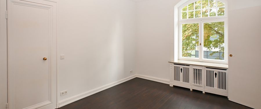 Top-Lage Herrenhausen: Liebevoll und hochwertig renovierte Villenetage! - Foto 1