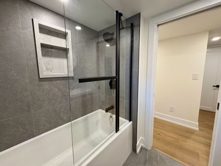 For Lease - 275 Mortimer Avenue, Toronto, Ontario - Photo 4