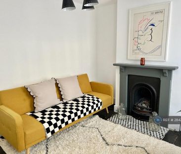 2 bedroom terraced house to rent - Photo 2