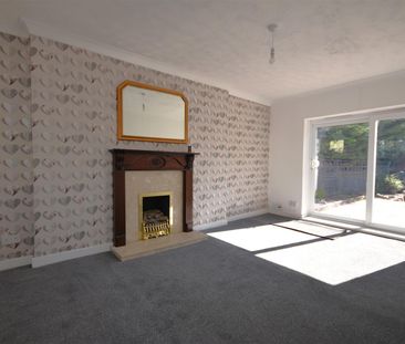 The Witterings, Neston - Photo 2