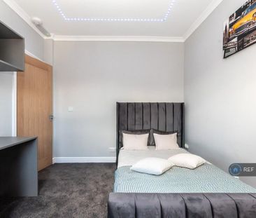 4 bedroom terraced house to rent - Photo 2