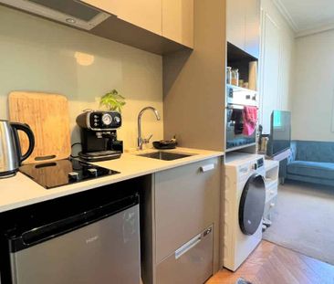 Welcome to 304A at Chevron Suites - Photo 4