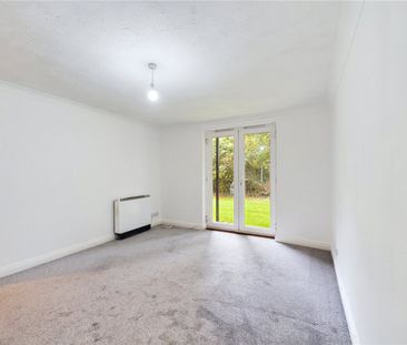 Gould Close, Newbury, Berkshire, RG14 - Photo 1