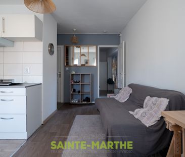 A LOUER - T2 MEUBLE CENTRE VILLE NIORT - Photo 4