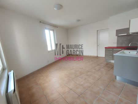 A LOUER - APPARTEMENT CADEROUSSE - 2 pièces 49.50m² - Photo 3