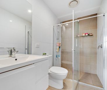 11/22 Max Jacob Avenue, Wright ACT 2611 - Townhouse For Rent | Domain - Photo 5