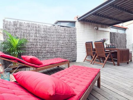 Carrer de Ballester, Barcelona, Catalonia 08023 - Photo 2