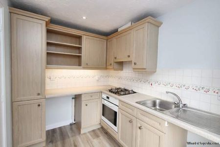 2 bedroom property to rent in Aylesbury - Photo 4