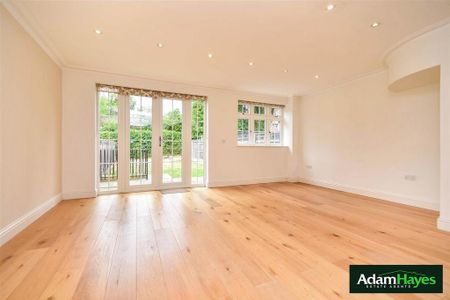 4 bedroom semi-detached house to rent - Photo 4