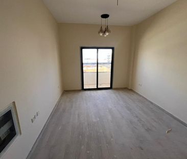 Apartment for annual rent, one bedroom and living - Photo 4