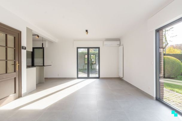 Ruime woning op rustige locatie te Wetteren - Photo 1