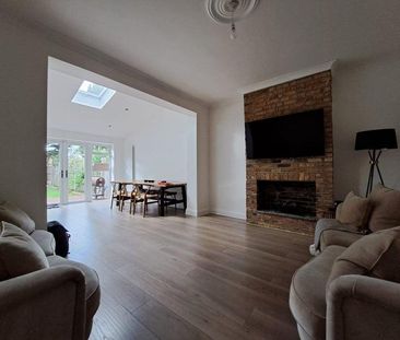 4 bedroom house to rent - Photo 2