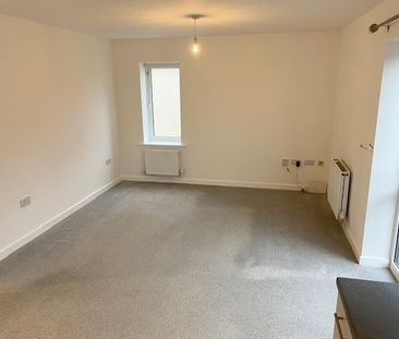 The Risings, Old St Mellons - Photo 2