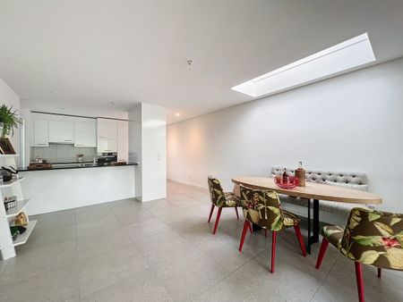 3 ½ PIÈCES LUMINEUX - En attique ! - Photo 2